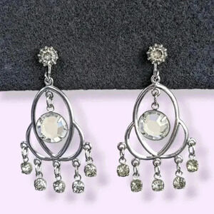 (2/$20) Vintage Celebrity Dangling Rhinestone Earrings